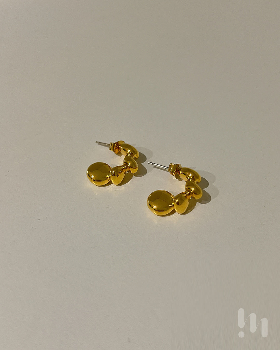 不對稱金屬三顆 耳環